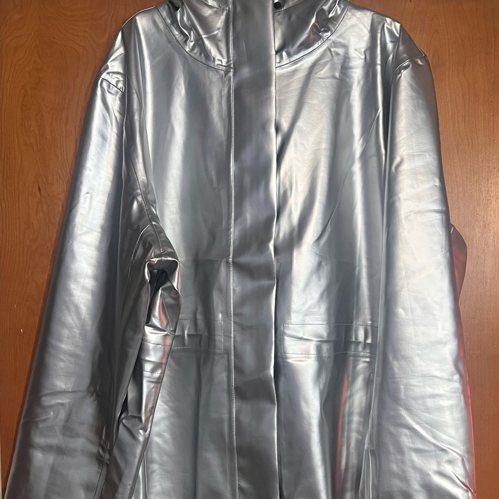 Hairbrella Satin-Lined, Waterproof Rain Jacket - Chrome 🩶